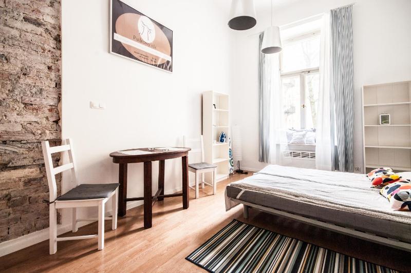 Apartment in the center of Warsaw — отель с удобным расположением в Варшаве