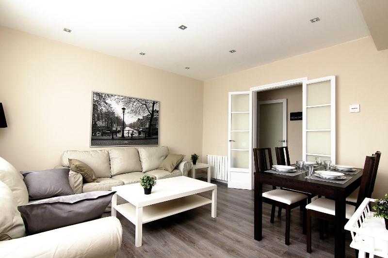 RIUS - Modern Apartment in Montjuic — комфортный отель в Барселоне