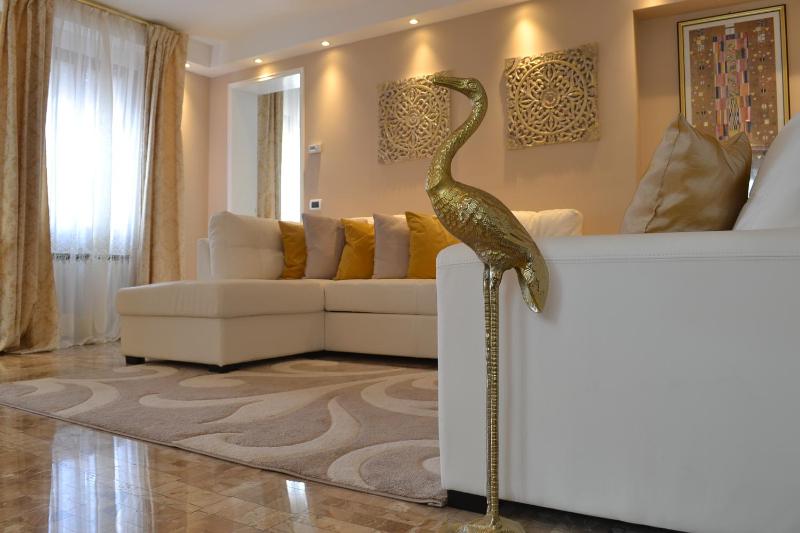 SAN MARCO3 Apartment — отель в Венеции, Италия