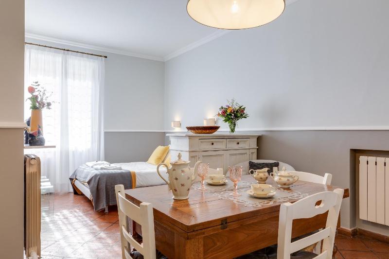 Rome As You Feel - Paradiso Apartment — отель с удобствами в Риме