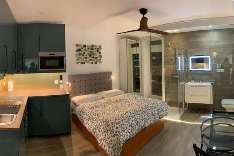 Moderno y funcional apartamento en el centro-Lavapies-El rastro — отель с удобным расположением в Мадриде