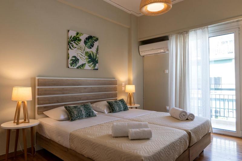 Paradise apartment in Koukaki — отель с удобствами в Афины