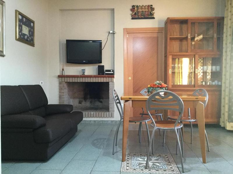 Villa Lara a Torre delle Stelle - Elegante con idromassaggio