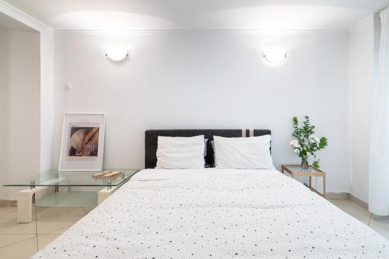Studio in the city center, Syntagma — отель с удобным расположением в Афины