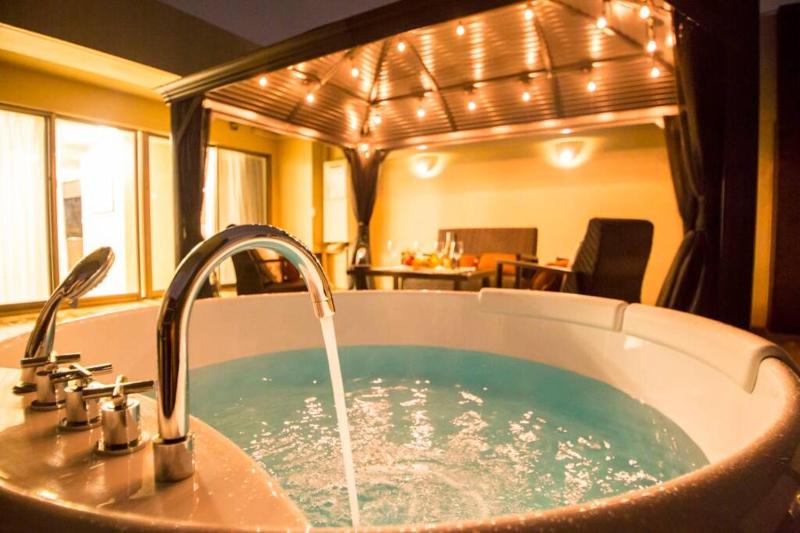 Oshiage Sky View Terrace Penthouse — отель с удобным расположением в Токио