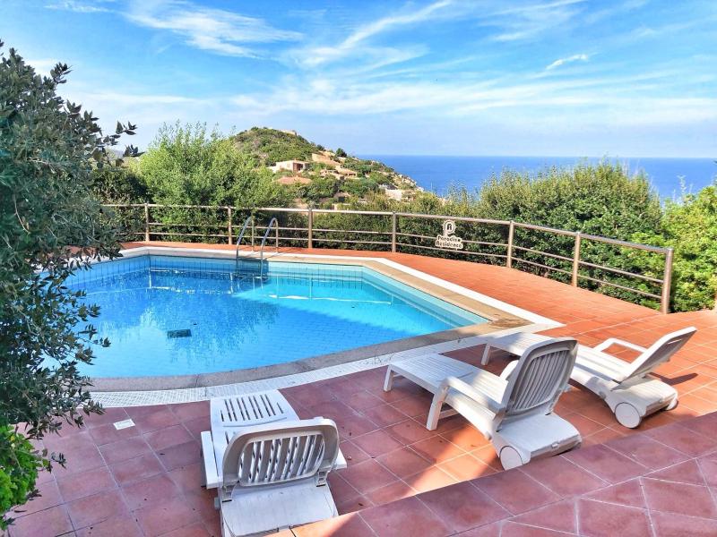 Casa Rosa Arancio a Costa Paradiso - Villa con Piscina