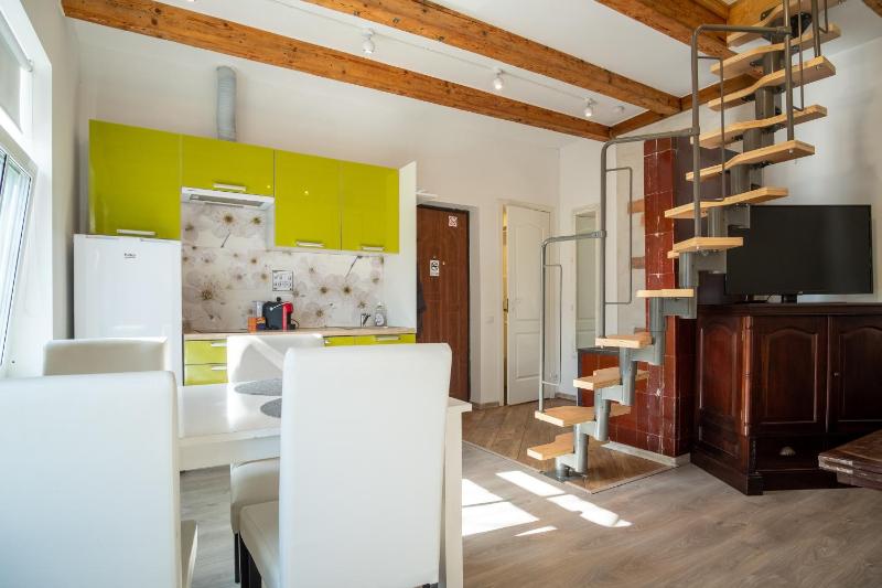 Contact Free Apartments with free parking — отель с удобным расположением в таллине