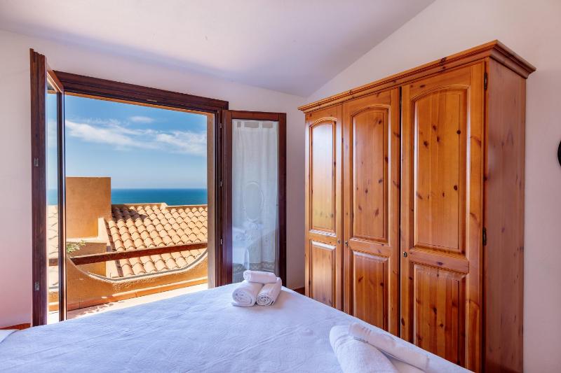 Villa Rosada a Costa Paradiso - Oasi con piscina privata