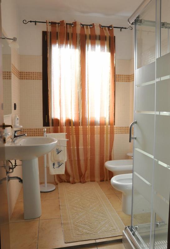 B&B L'Ancora a Porto Torres - Elegante rifugio centrale