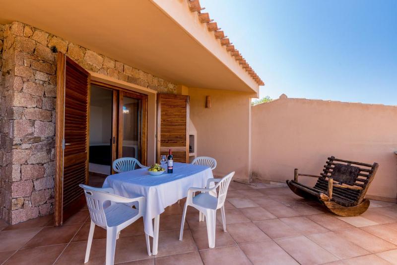 Casa Rosa Rossa a Costa Paradiso - Perfetta Villa Famiglia