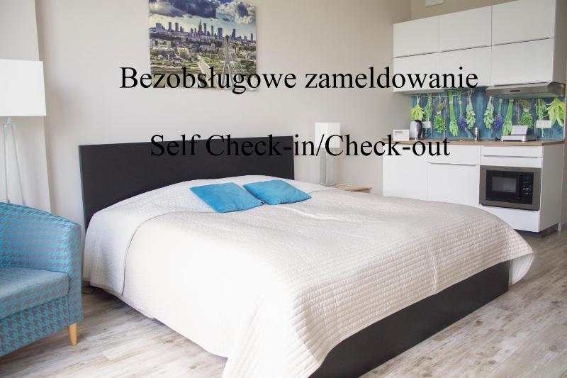 Apart Studio Warszawa — отель с удобным расположением в Варшаве