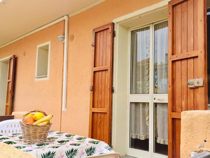 Gente di Mare a Santa Teresa: Case Vacanza Vista Città