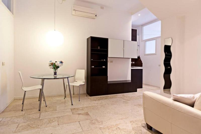 Milan Downtown - The flat — комфортный отель в Милане