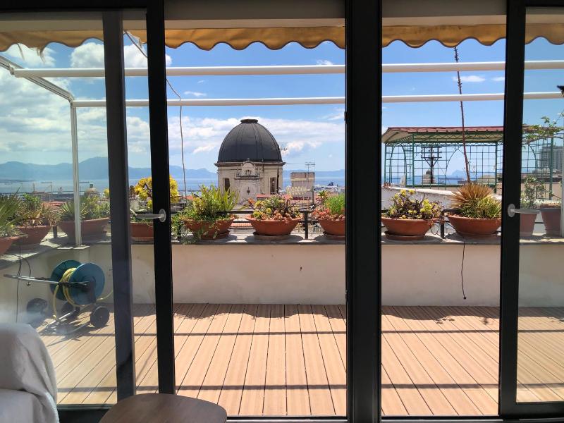 Naples Center Apartment 1 — забронировать отель в Неаполе