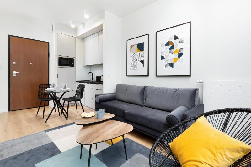 Apartments Browary Warszawskie by Renters — комфортный отель в Варшаве