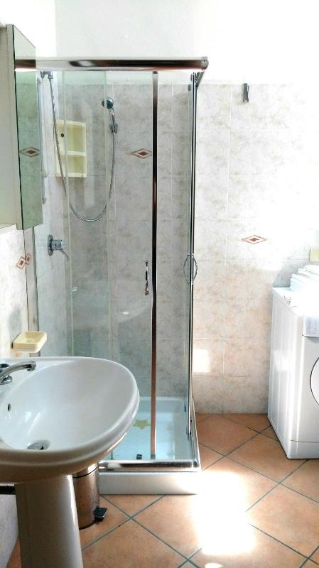 Corte Appartamenti a Santa Teresa: Oasi nel centro