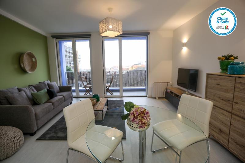 Enjoy Lisbon Graca 2 — забронировать отель в Лиссабоне