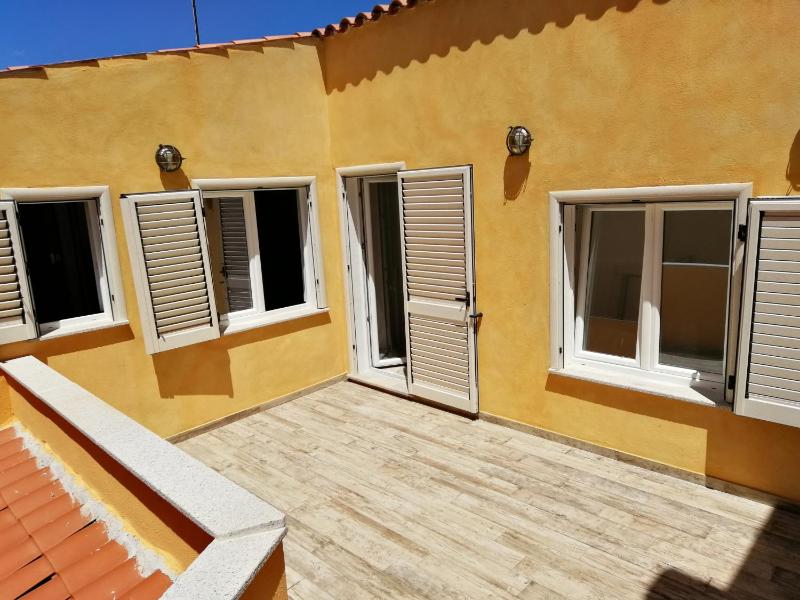 Palau Centralissimo - Spazioso Appartamento nel Cuore