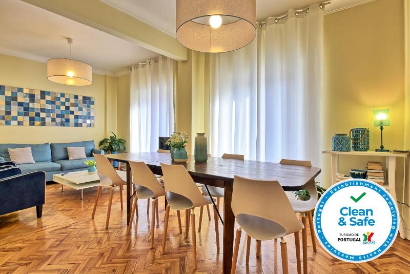 Цены на Almirante 2 Four Bedrooms в Лиссабоне