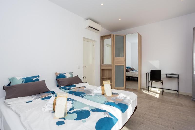 Alma Suites — отель в Мадриде, Испания