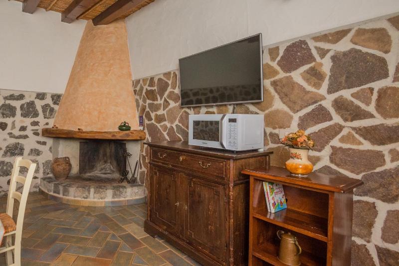 Sa dommo de sa Pietate a Orosei - Autentico alloggio con giardino