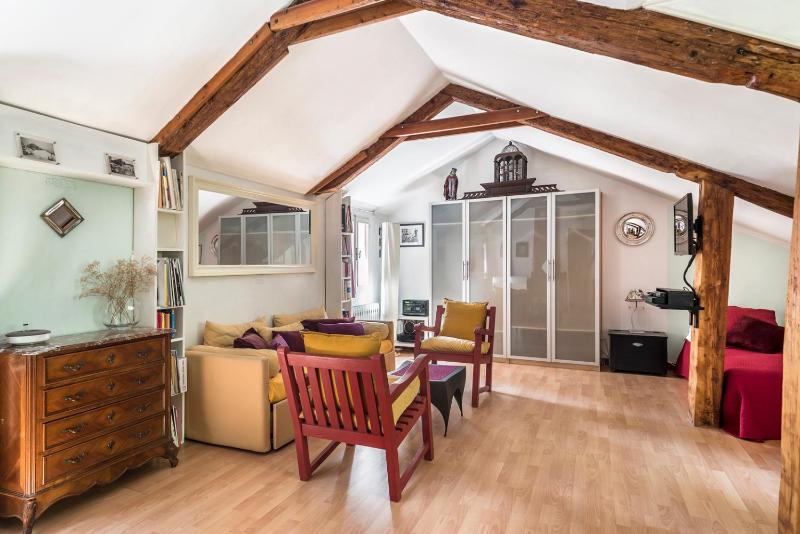Ca Lorosa Cosy and comfortable Loft at Castello — отель в Венеции, Италия
