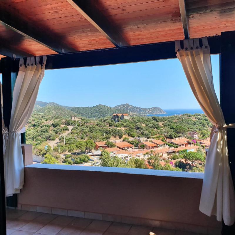 Villetta Panoramica a Geremèas - Splendida vista mare