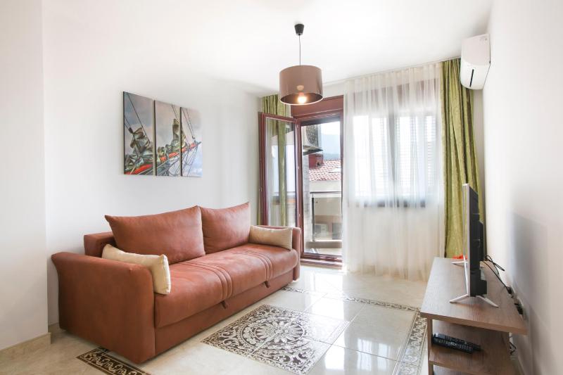 Anatolia - Family Sea View one-bedroom apartment — комфортный отель в Будва