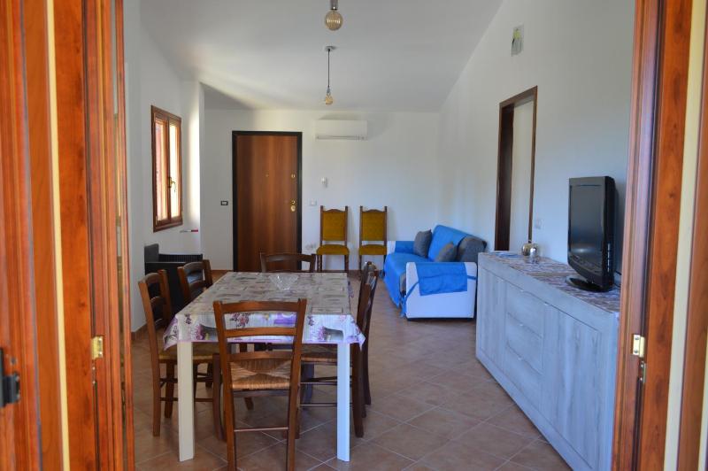 Casa Nonno Gino a Cardedu - Ampio appartamento vista mare