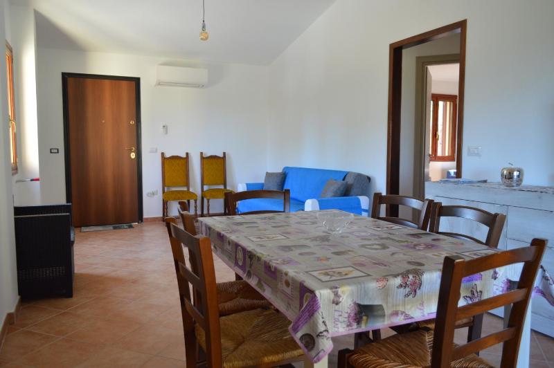 Casa Nonno Gino a Cardedu - Ampio appartamento vista mare