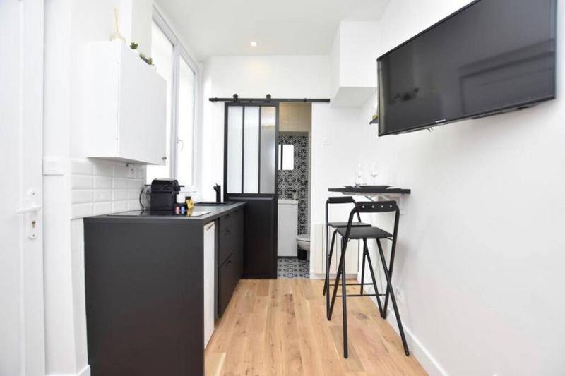 Цены на Cosy Studio / Dugommier в Париже