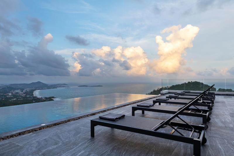 Villa Jungle, 4 Bedrooms, Amazing Sea View — отель с удобствами в Кохе