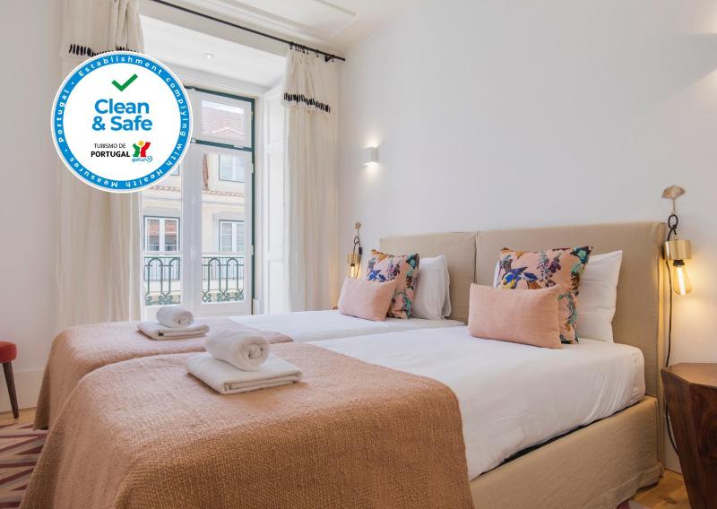 Charming 2 Bedroom Apartment in Baixa Chiado — отель в Лиссабоне, Португалия