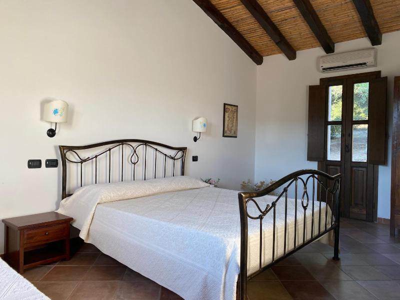 Li Paduleddi a Olbia - Incantevole country guest house
