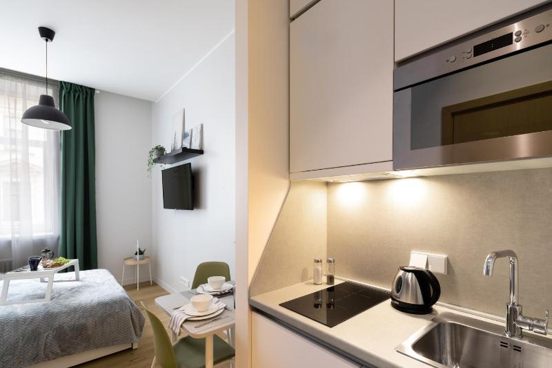 Modern Design Studio Apartment In Riga Center — отель с удобным расположением в риге
