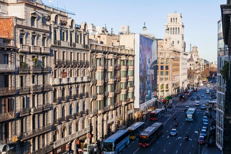 Be Barcelona Plaza Catalunya — комфортный отель в Барселоне