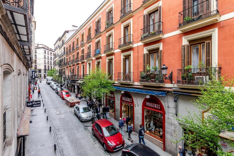 San Gines Select Apartment — отель с удобствами в Мадриде