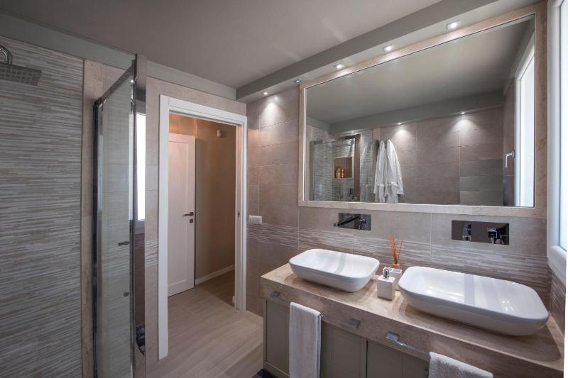 Lussuoso appartamento a Pula - Relax con jacuzzi
