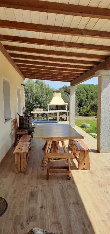 Villa Stazzo a Santa Teresa - Ampia villa con patio