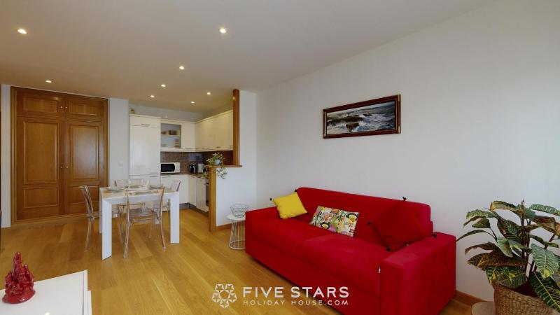Zhara Suite Five stars holiday house - Generale — забронировать отель в Николь