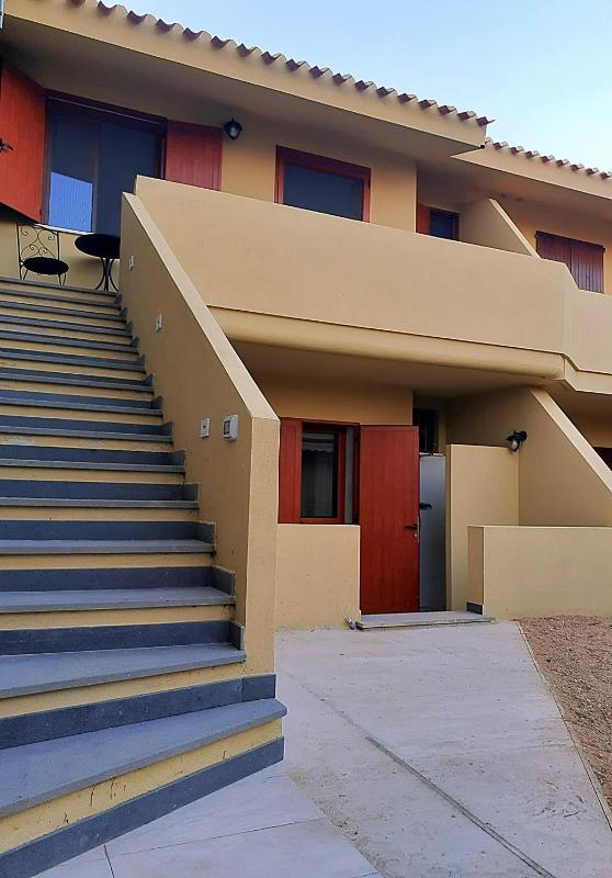 Casa Arega a Càbras - Incantevole Rifugio Fronte Mare
