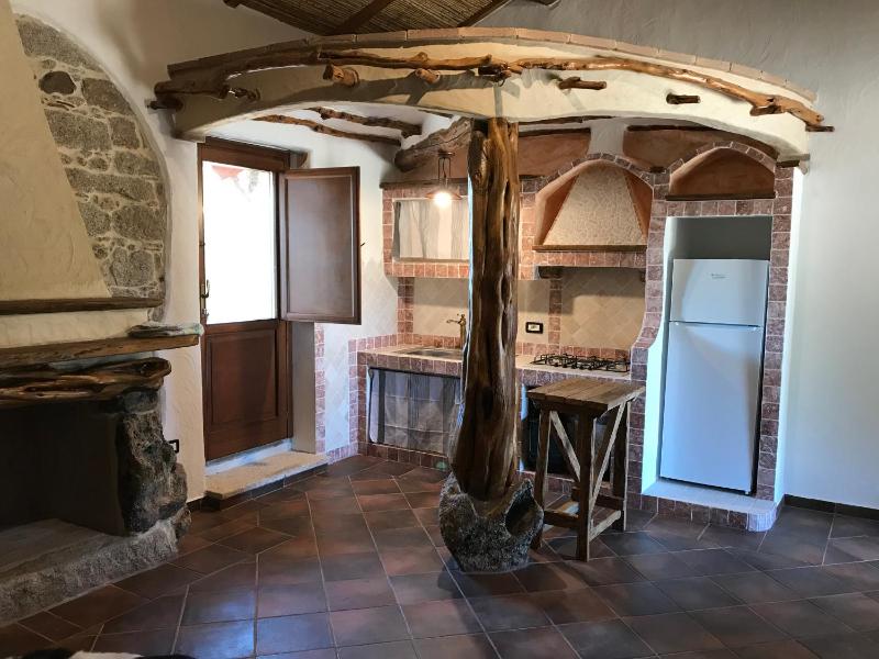 Stazzo Li Casacci ad Arzachena - Rustica Villa con BBQ