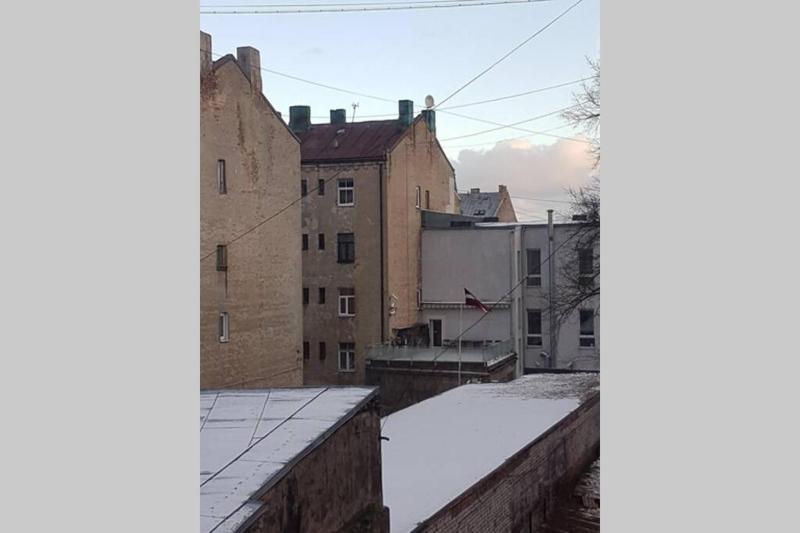 Bright and cozy studio in city centre — отель с удобствами в риге