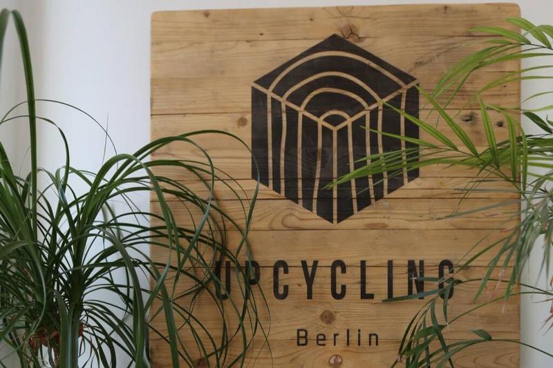 Luftiges Upcycling Studio im EG - Zentral — отель с удобным расположением в Берлине