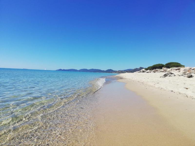Villetta Sa Speciosa - Oasi Verde Vicino al Mare