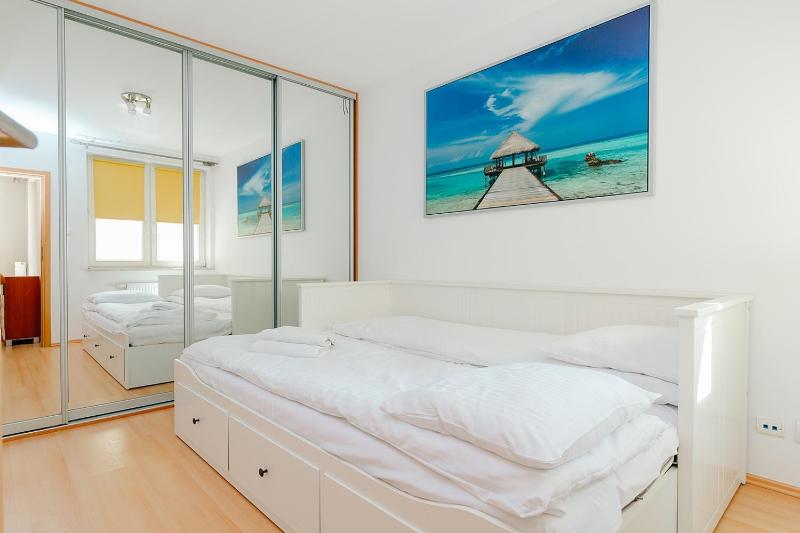 ShortStayPoland Sw. Wincentego (B7) — отель с удобствами в Варшаве
