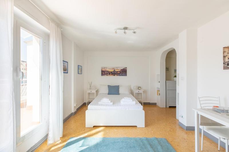 IFlat Shiny Penthouse in Balduina — отель с удобным расположением в Риме