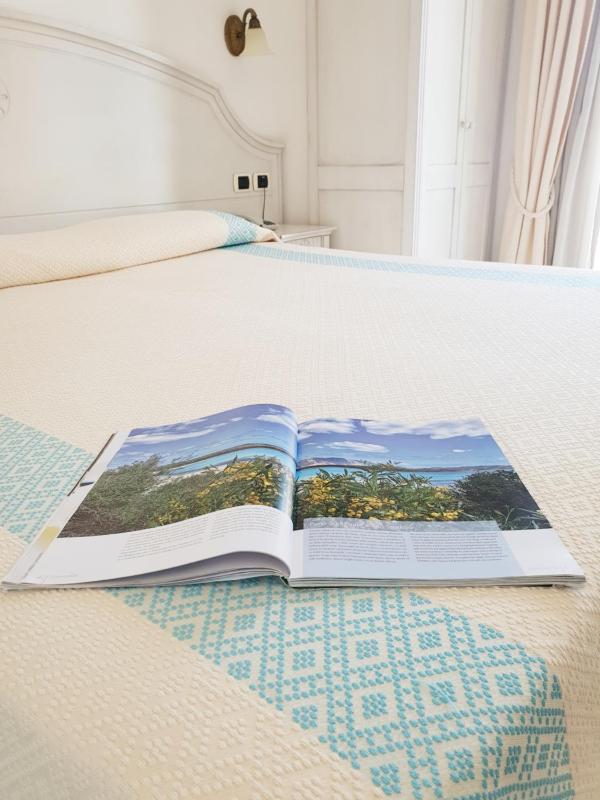 Castello Di Tavolara a Porto San Paolo - Lussuoso hotel sul mare