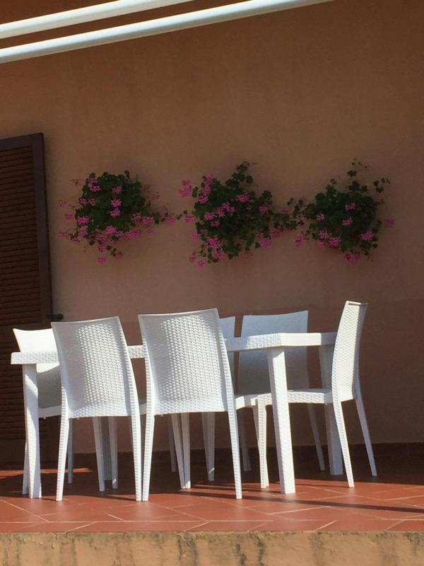 Casa Sotto la Torre a Chia - Paradiso Fronte Mare
