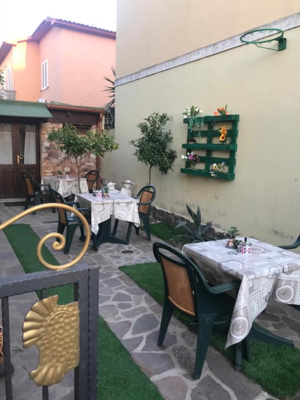 Santa maria ad Olbia - Appartamento con giardino e relax